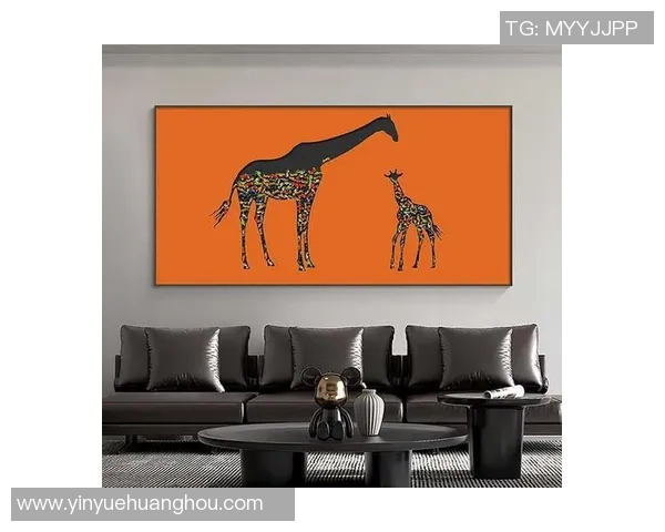 以足球球星客厅挂画打造激情与荣耀并存的运动艺术空间