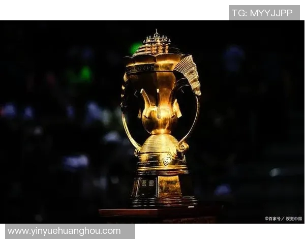 以圆图展现足球球星生涯轨迹与辉煌成就的视觉化分析 以圆图展现足球球星生涯轨迹与辉煌成就的视觉化分析